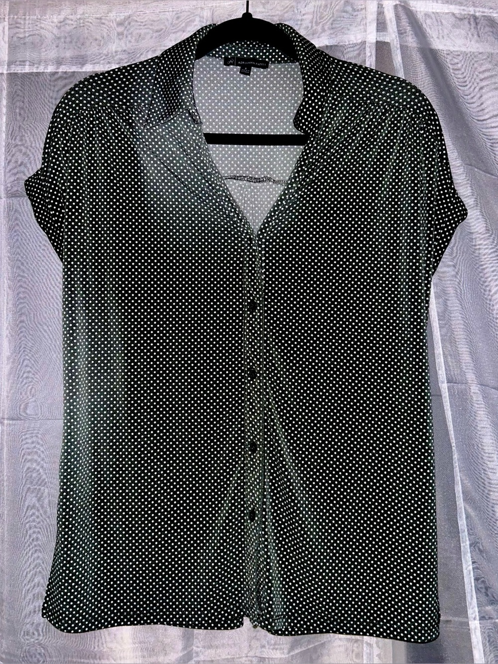 Adrianna Papell Green and White Polka Dot Button-Down Stretch Blouse